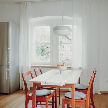 Weinstrassen Apartment Mit Zentrumsanbindung Neustadt an der Weinstrasse Bagian luar foto