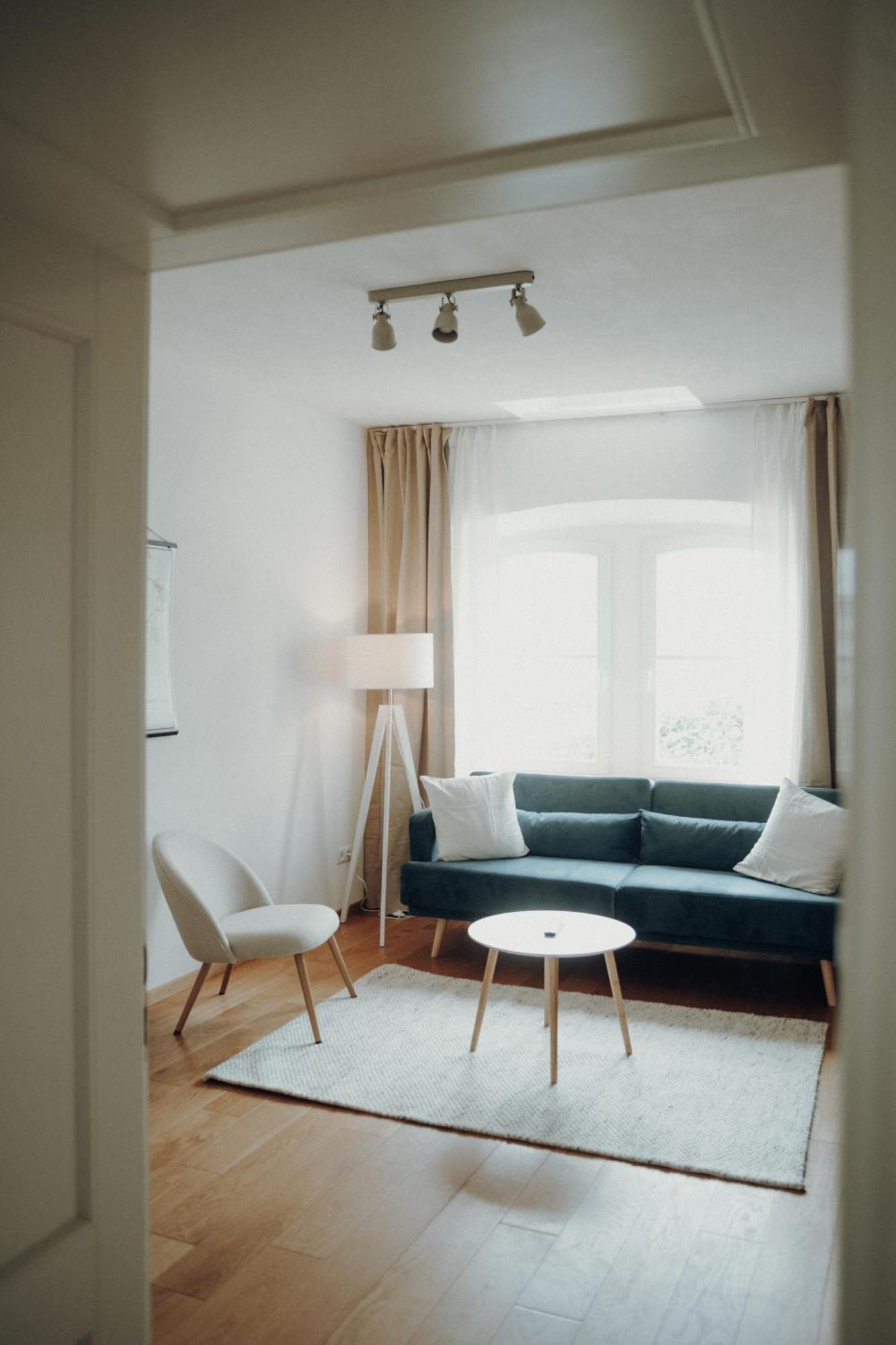 Weinstrassen Apartment Mit Zentrumsanbindung Neustadt an der Weinstrasse Bagian luar foto