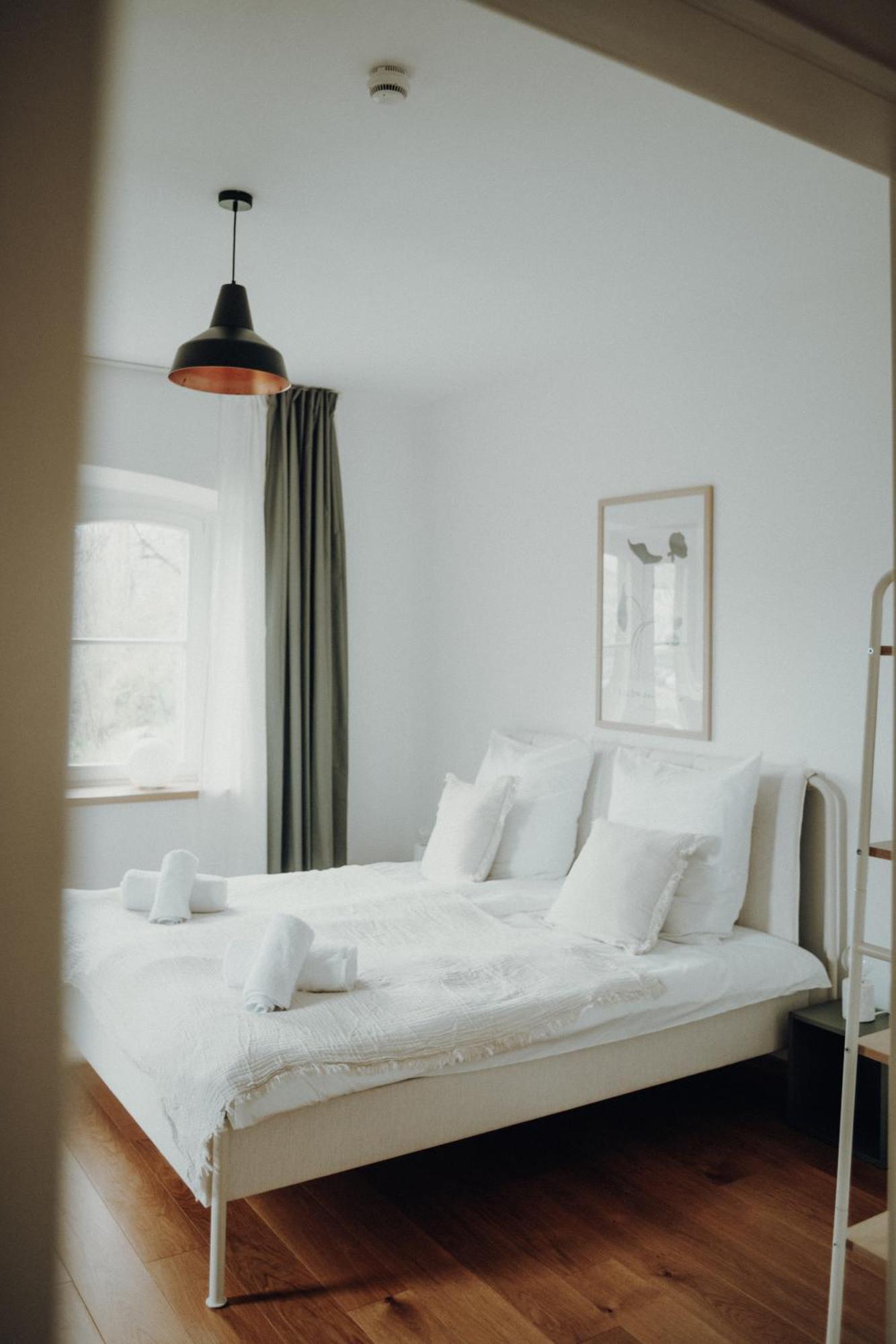 Weinstrassen Apartment Mit Zentrumsanbindung Neustadt an der Weinstrasse Bagian luar foto